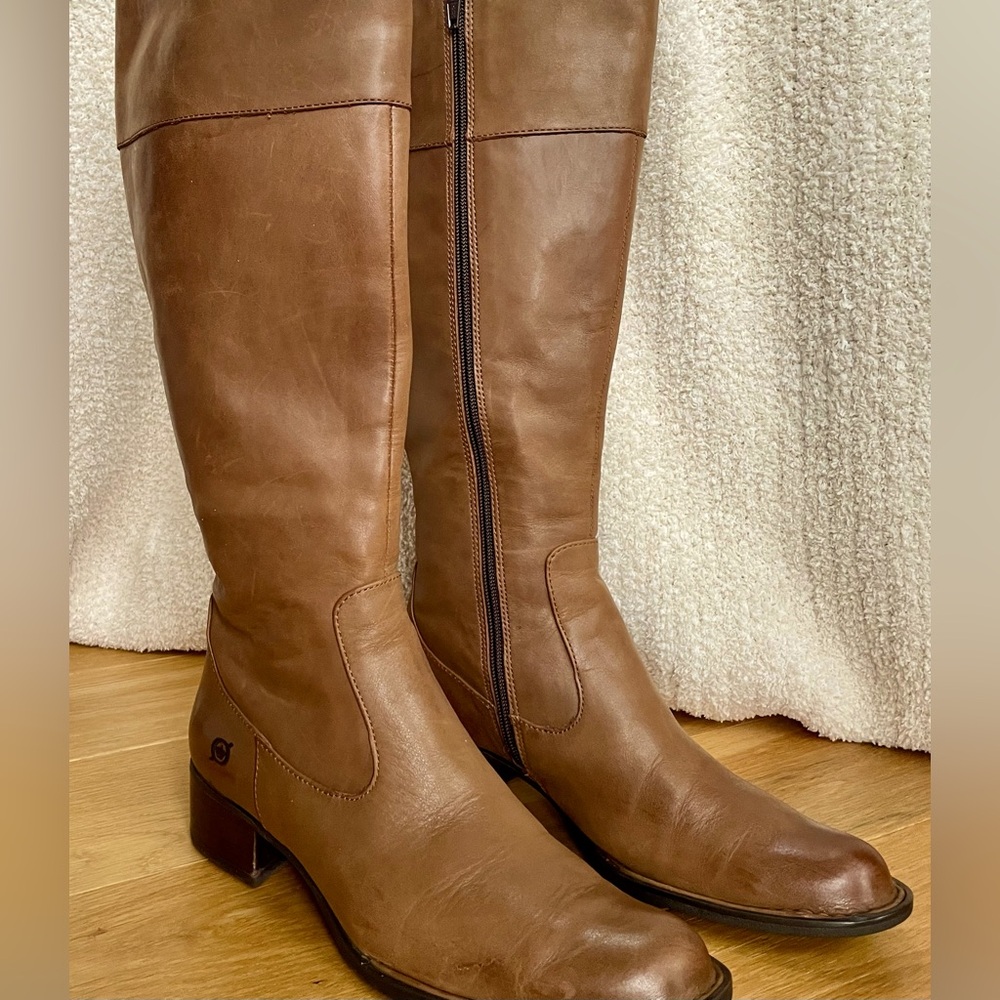 Born Leather Riding Boot 7.5 Brown Women’s Tall Zip Up Knee High